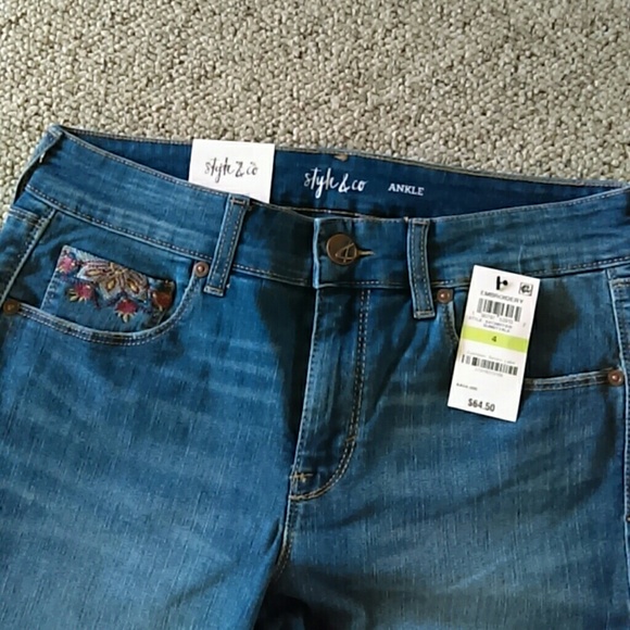 Ankle Pants - Picture 3 of 3